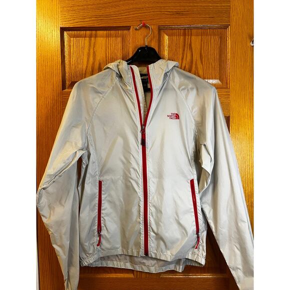 North Face Silver/Red Windbreaker - Picture 2 of 4